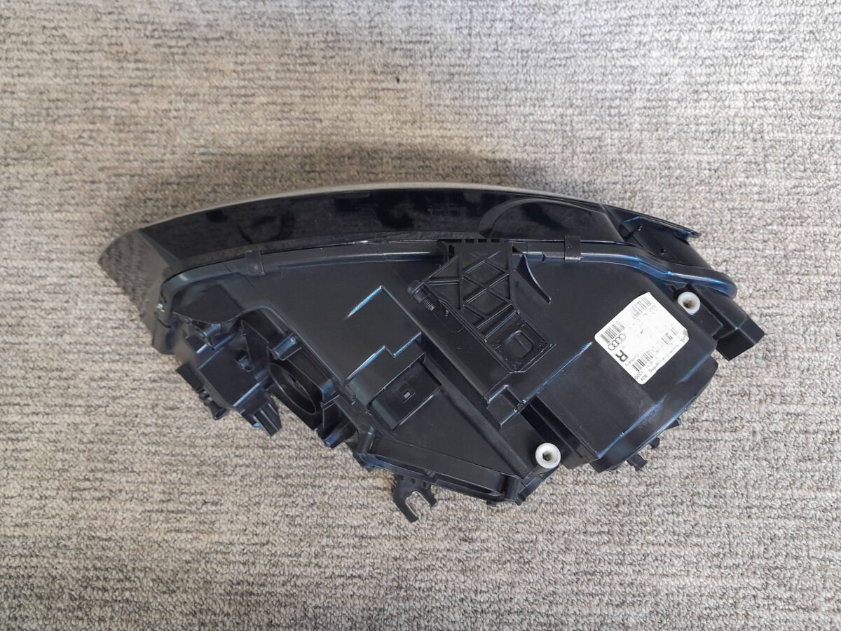 Faruri Audi A4, S4 B8 8K 2012 8K0941004S A4 F109