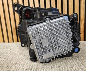 Faruri Stânga Land Rover Defender 2022 KZ304S 11846110000 L8B213W030FH