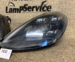 Faruri Porsche Panamera 2019 973941035 F650 1EX1996