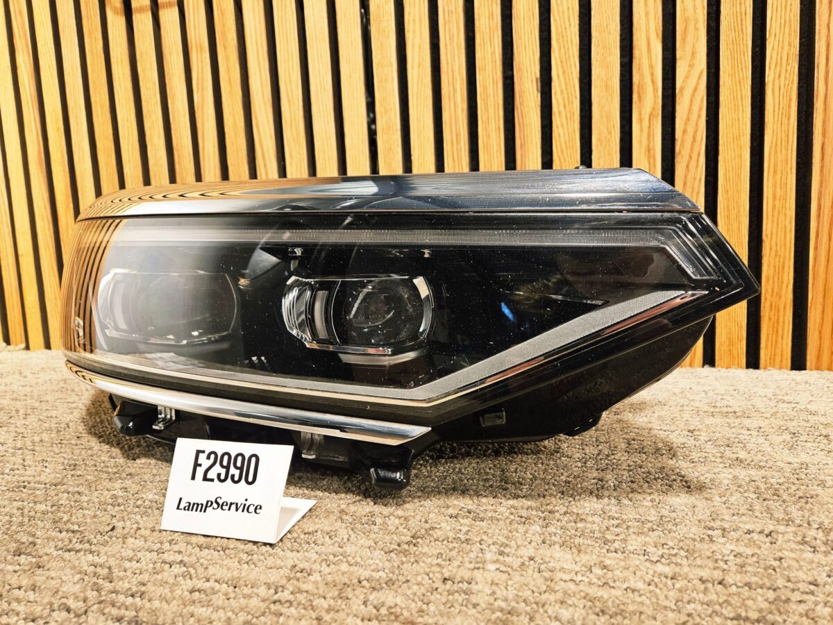 Faruri Dreapta Volkswagen Passat B8 2019 3G1941082P F2990