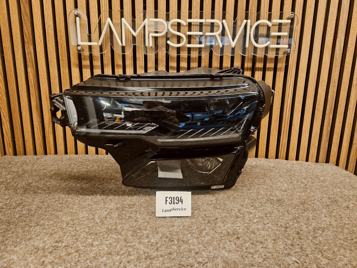 Faruri Stânga Skoda Karoq 2021 57B941035 F3194