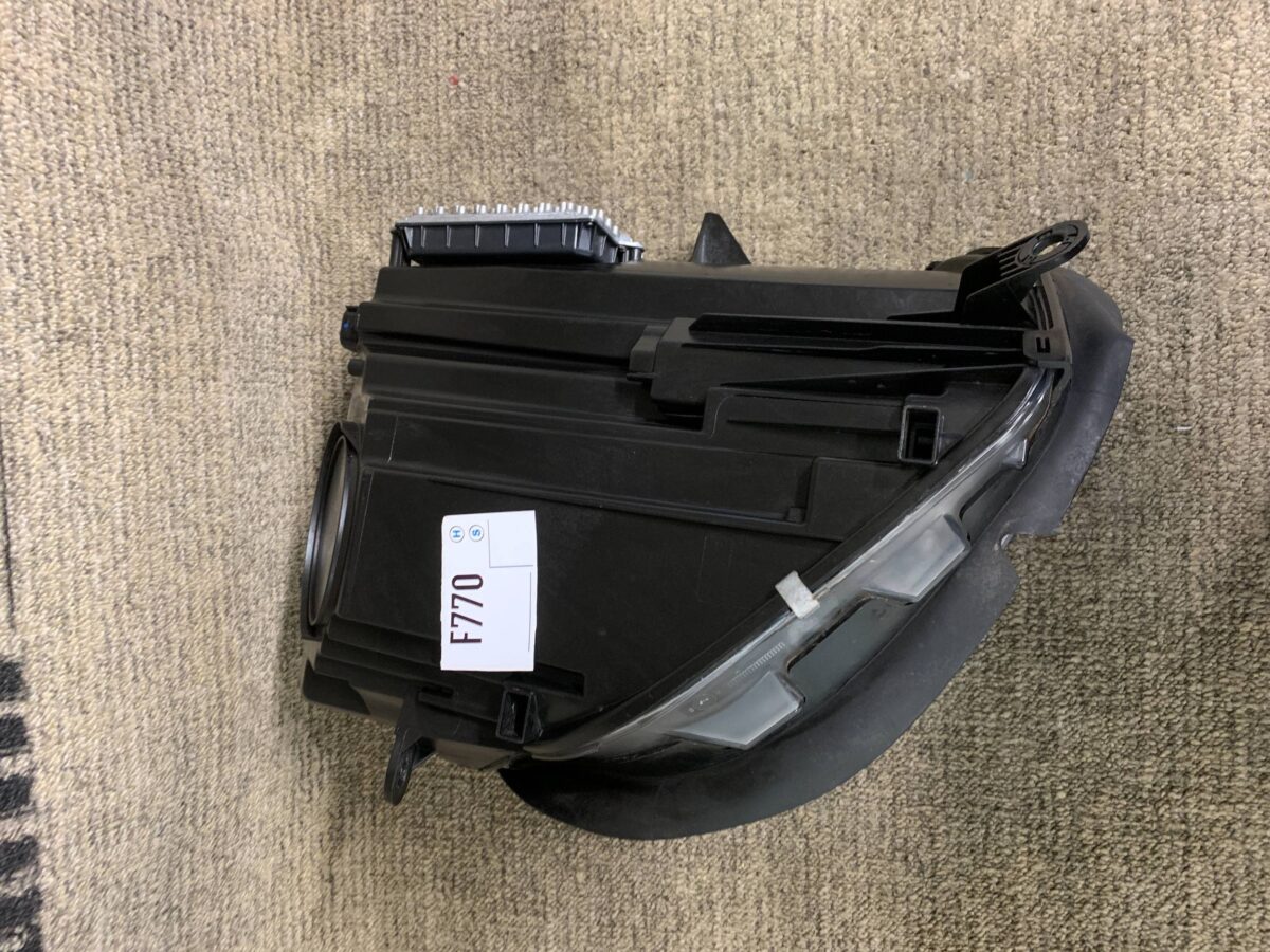 Faruri Mini Cooper Countryman F60 2020 7481975 F770 LE14B6354