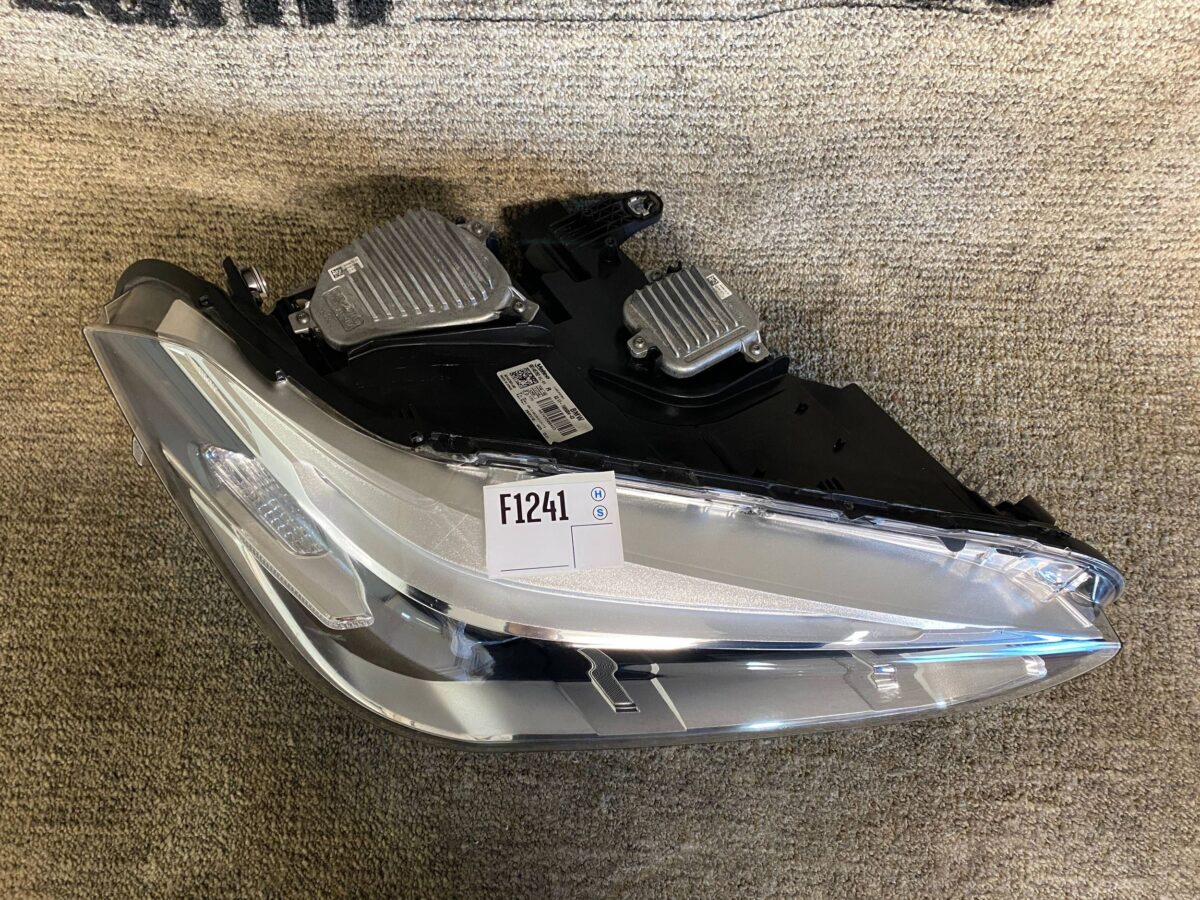 Faruri BMW X1 F48 F49 2018 7495004 F1241