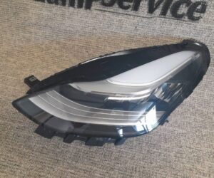 Faruri Tesla Model Y 2020 107737550B F035