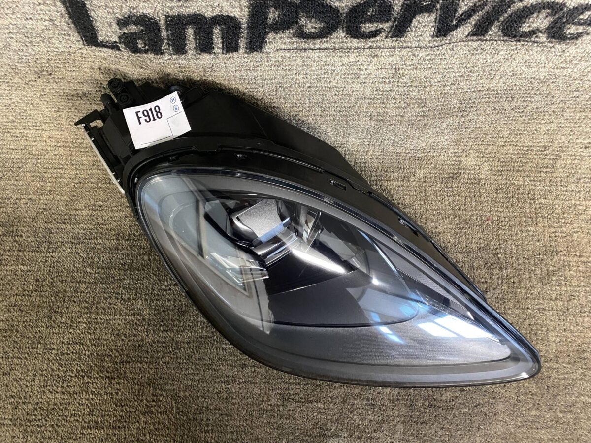 Faruri Porsche Cayenne 2022 9Y0941044AJ F918