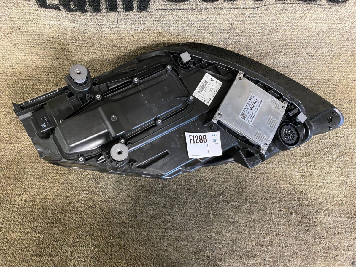 Faruri Porsche Cayenne 2019 9Y0941034AK F1288 T9Y0033 1EX2295