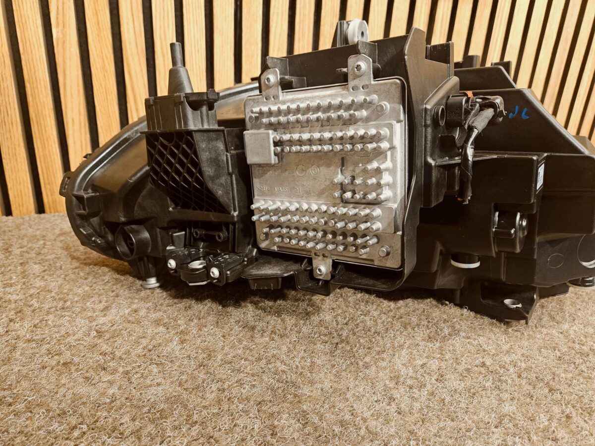 Faruri Stânga BMW Series 2 G42 2022 8083635 F3225