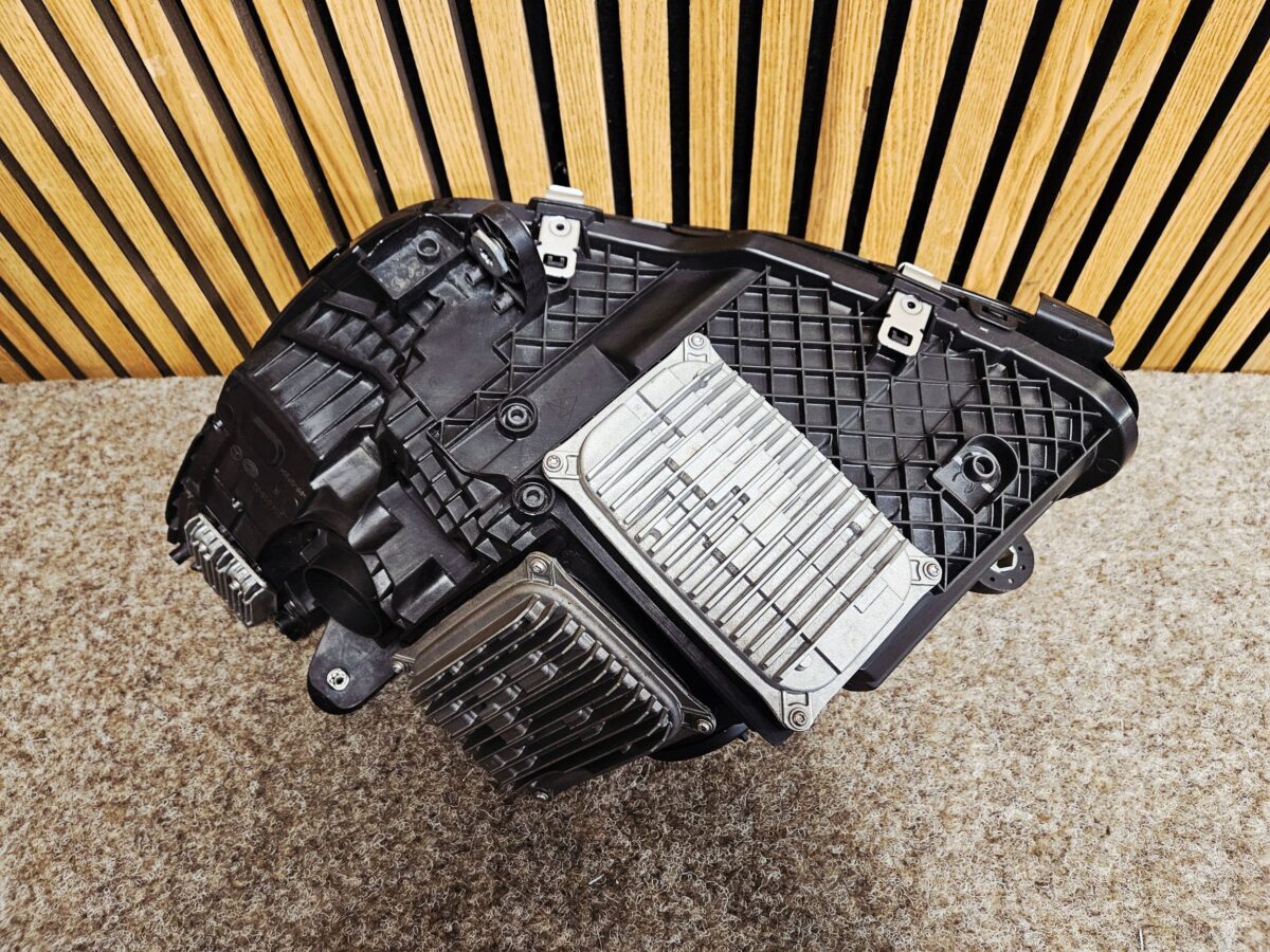 Faruri Dreapta Mercedes C, AMG C 2021 A2059068605 W205 F1050