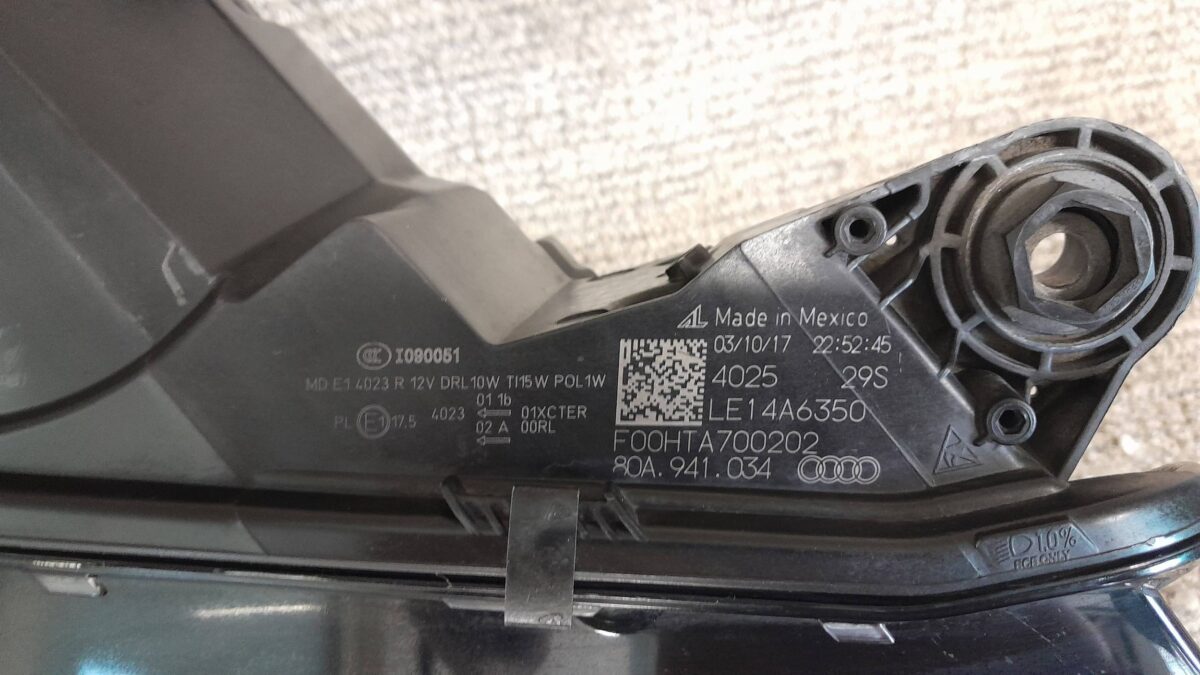 Audi Q5, SQ5 Q5 SQ5 FY 2017 80A941034 F555 F00HTA700202 Far LE14A6350