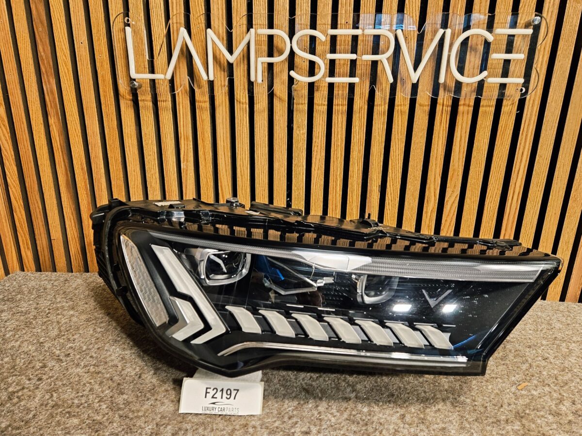 Faruri Dreapta Audi Q7 4M 2023 4M0941086C F2197