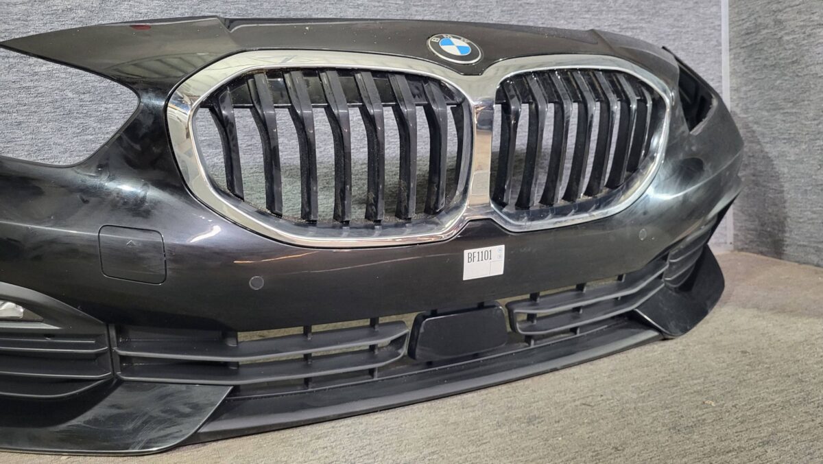 Bara fata BMW Series 1 F40 2019 BF1101