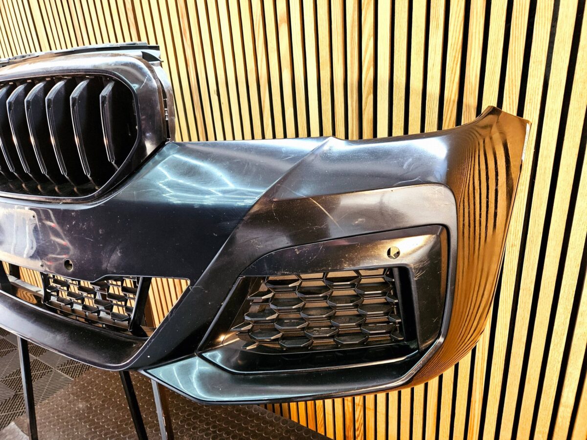 Bara fata BMW Series 5 G30 G31 G38 2016 bf3351