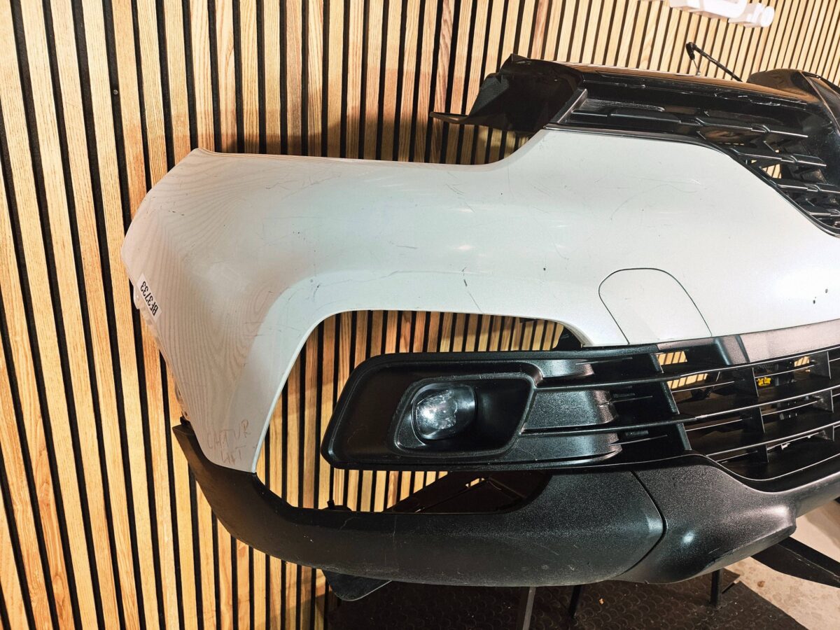 Bara fata Renault Captur 2019 BF3733
