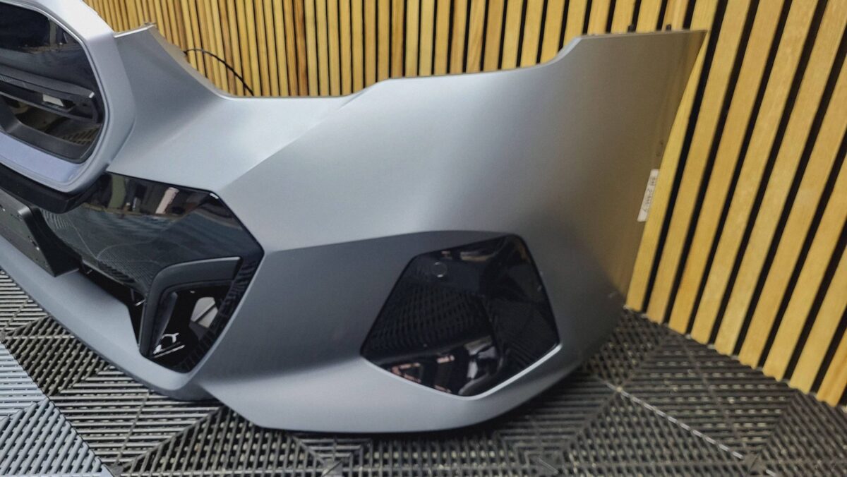 Bara fata BMW Series 5 G60 G61 2023 BF2867