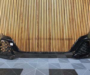 Bara fata Audi Q8 2024 4M8807437K BF4649