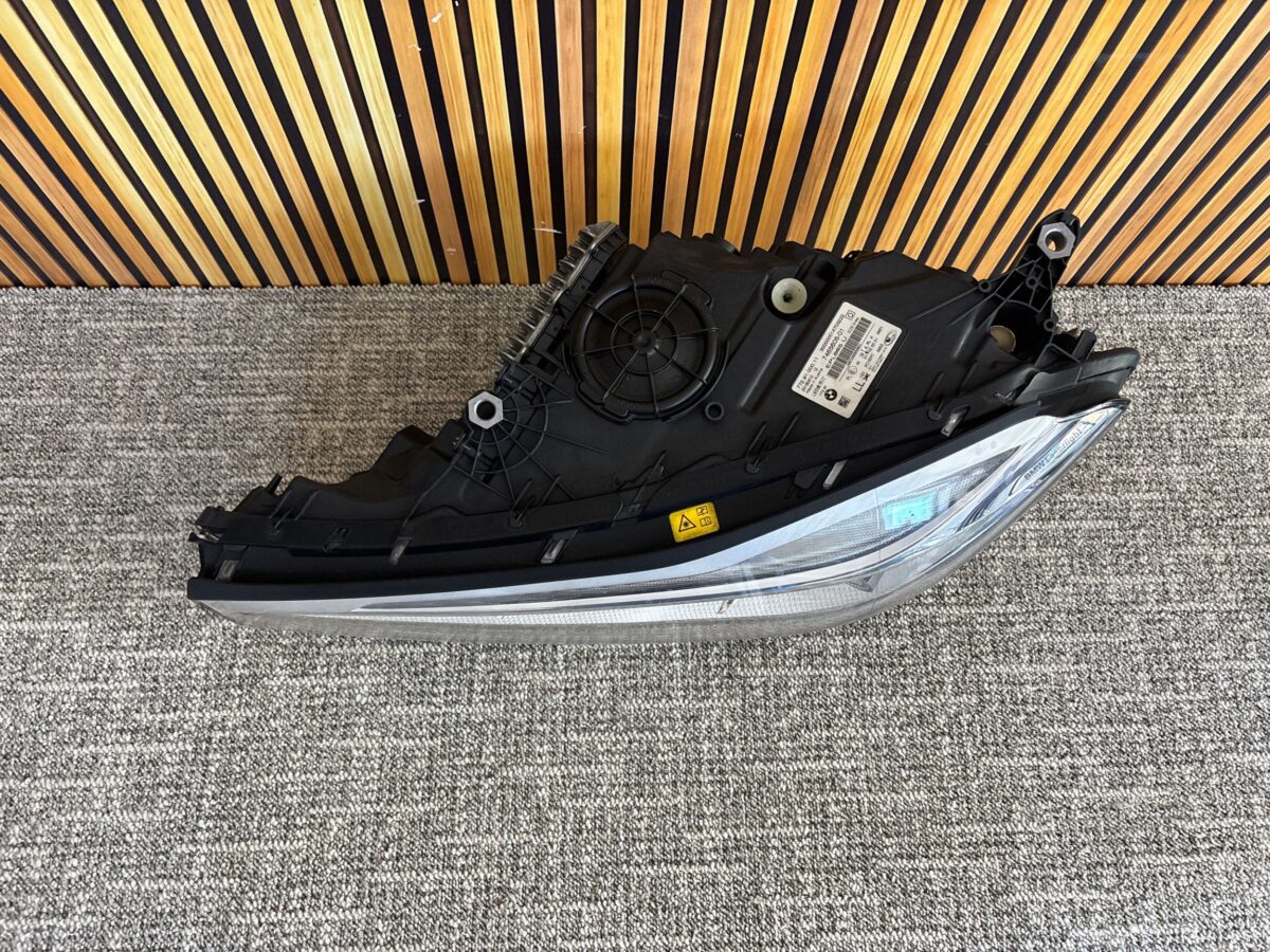 BMW Series 7 G11 G12 2017 Far 7465605