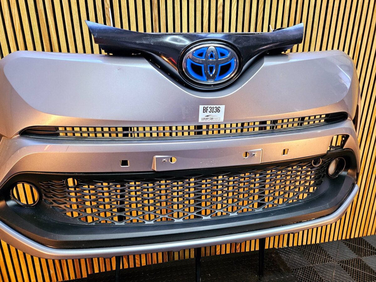 Bara fata Toyota C-HR I 2022 BF3136
