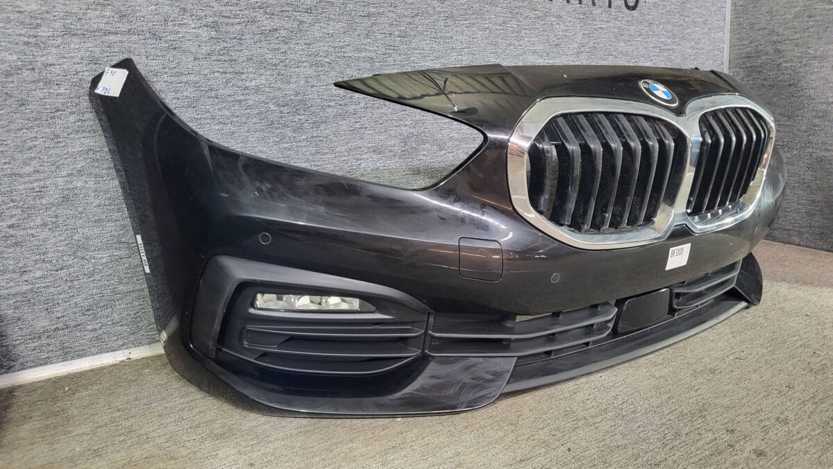 Bara fata BMW Series 1 F40 2019 BF1101