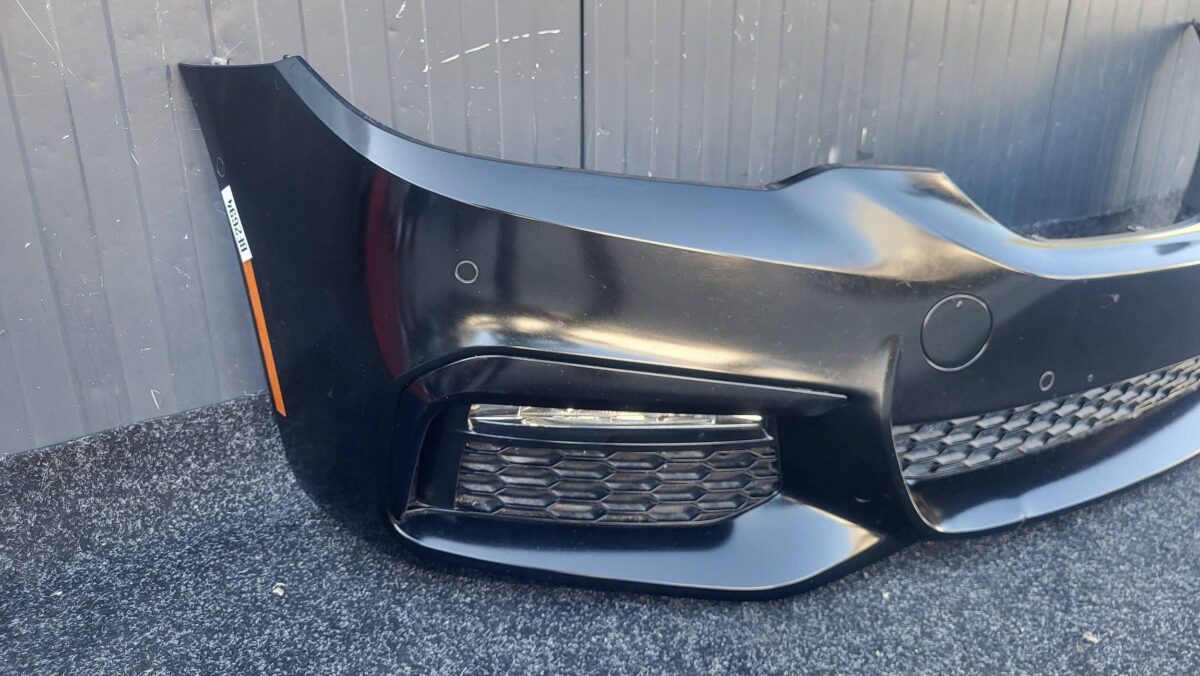 Bara fata BMW Series 5 G30 G31 G38 2016 BF2694