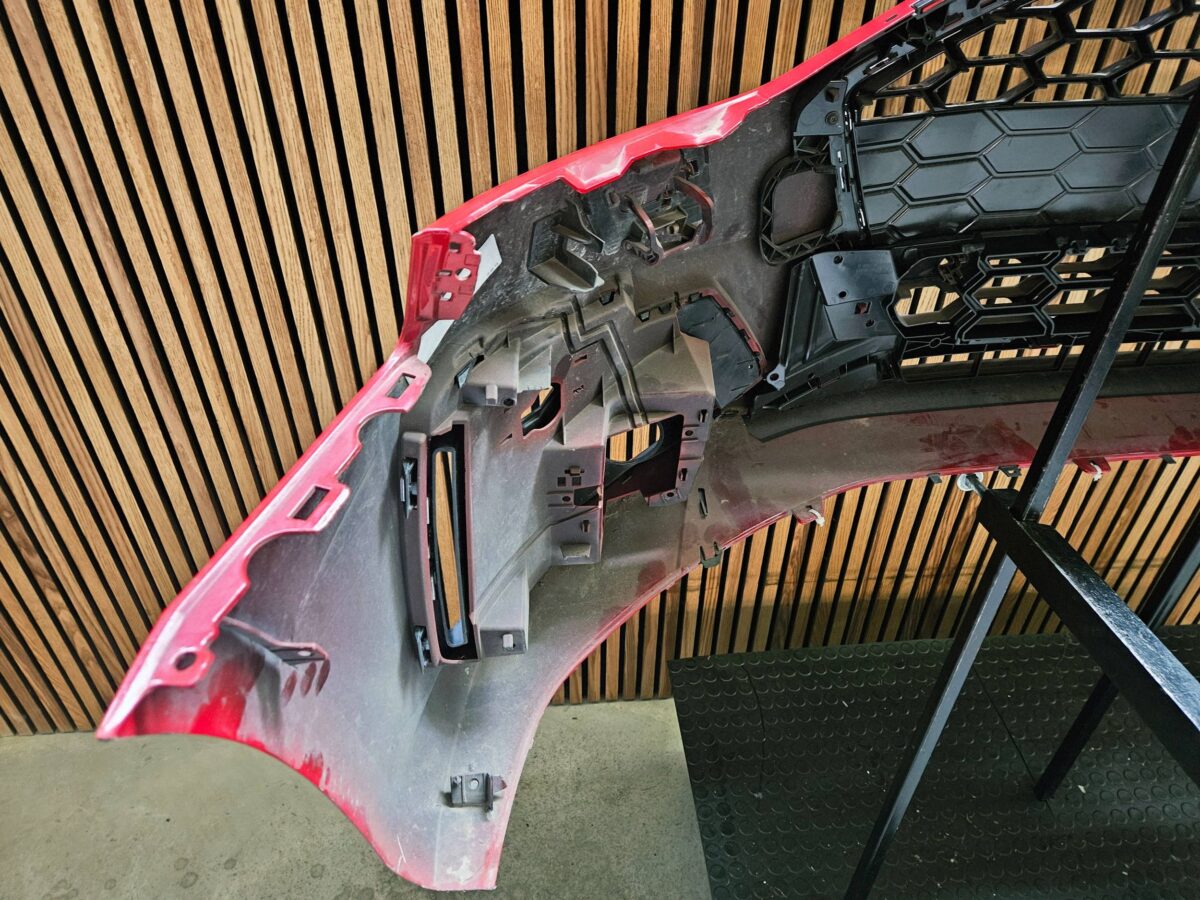 Bara fata Audi A4, S4 B9 8W 2019 A4 BF3601