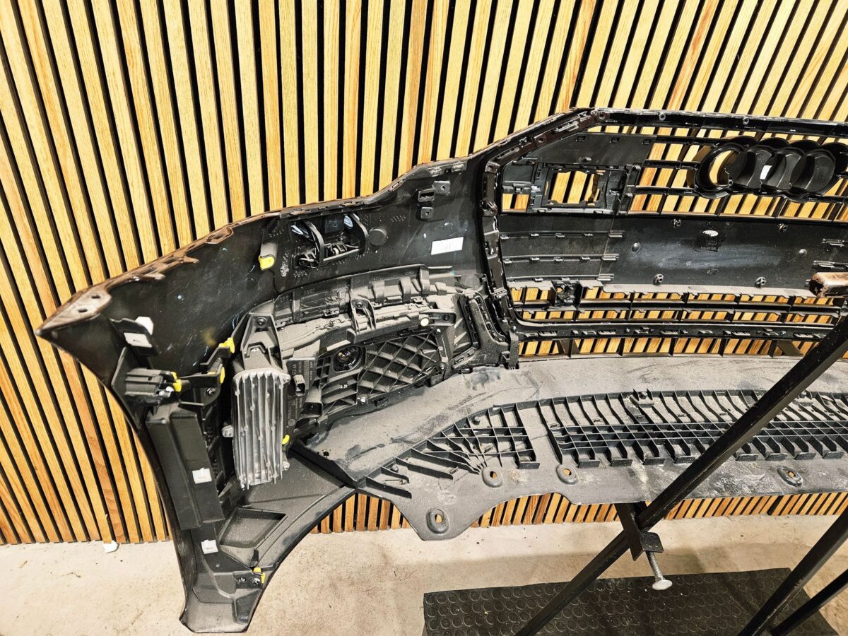 Bara fata Audi A6, S6 C8 4K 2020 A6 BF3974