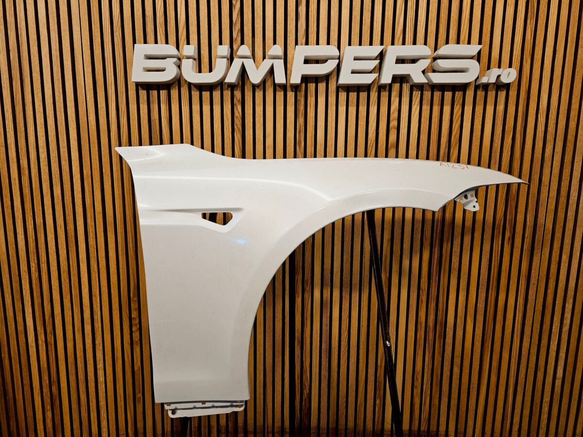 Aripa fata Dreapta Tesla Model S 2015 A1231