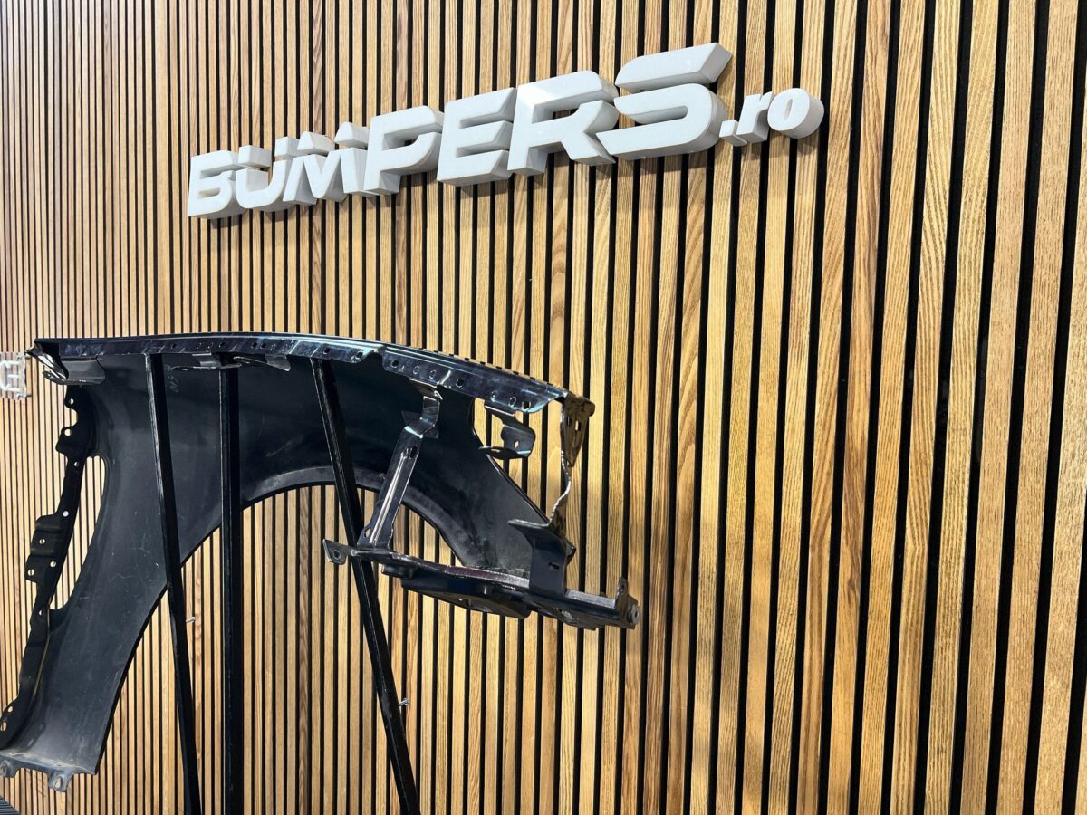 Porsche Panamera 2018 Aripa fata 971805625
