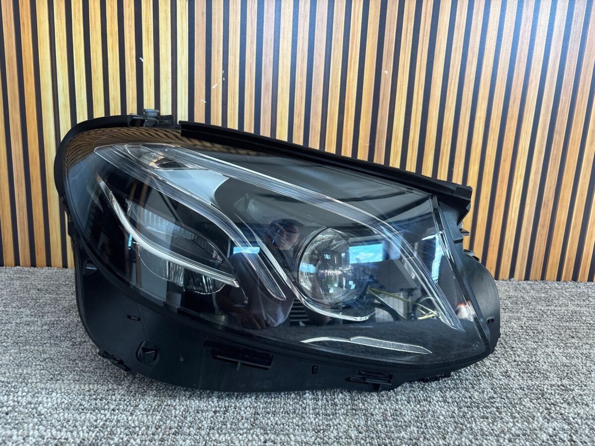 Faruri Mercedes E, AMG E 2016 A2139066604