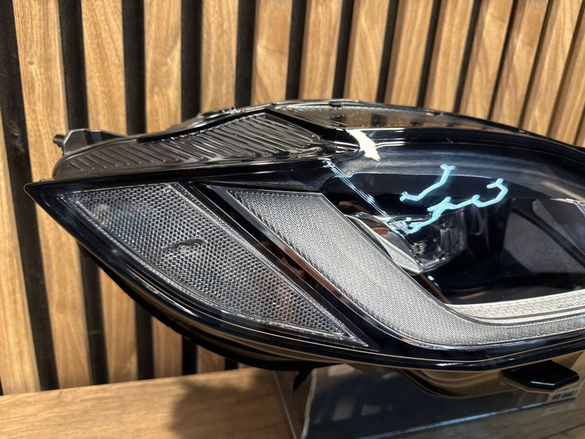 Faruri Stânga Jaguar F-Pace 2023 MK8313W029BC 0021807802 X260 X761