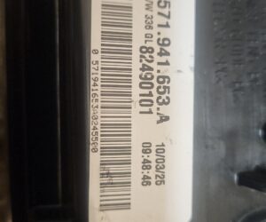 Faruri Stânga spate Volkswagen Tiguan 2020 571941653A