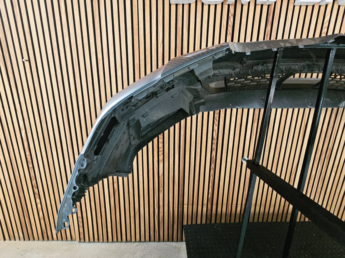 Bara fata BMW Series 5 G30 G31 G38 2016 BF3498