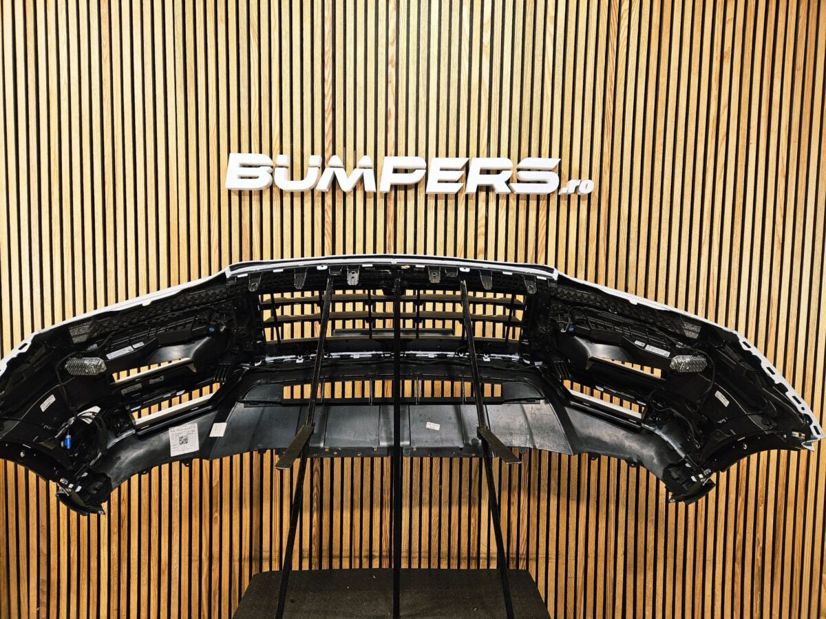 Bara fata Porsche Cayenne 2025 BF4104