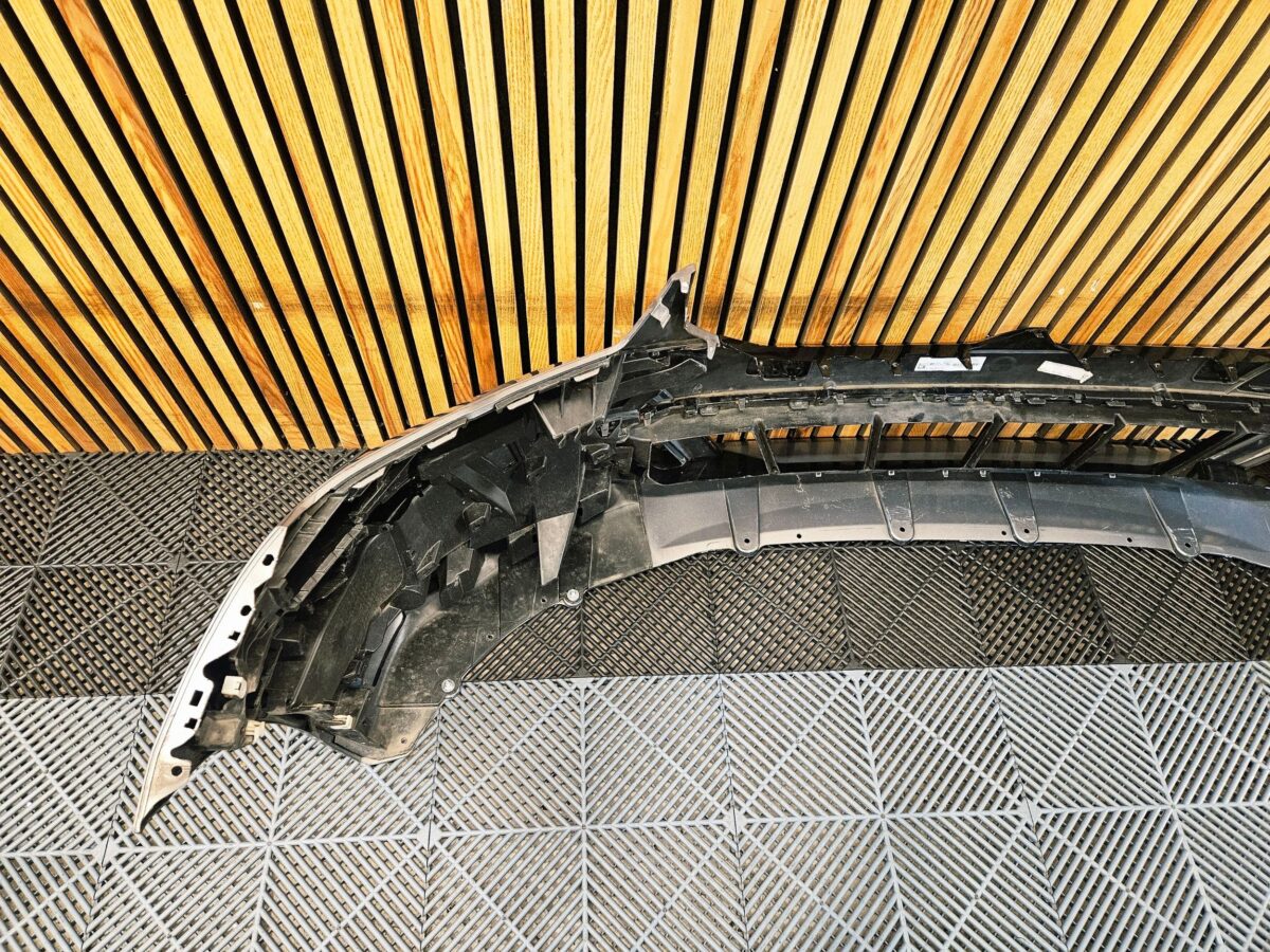 Bara fata BMW Series 5 G60 G61 2023 8084653