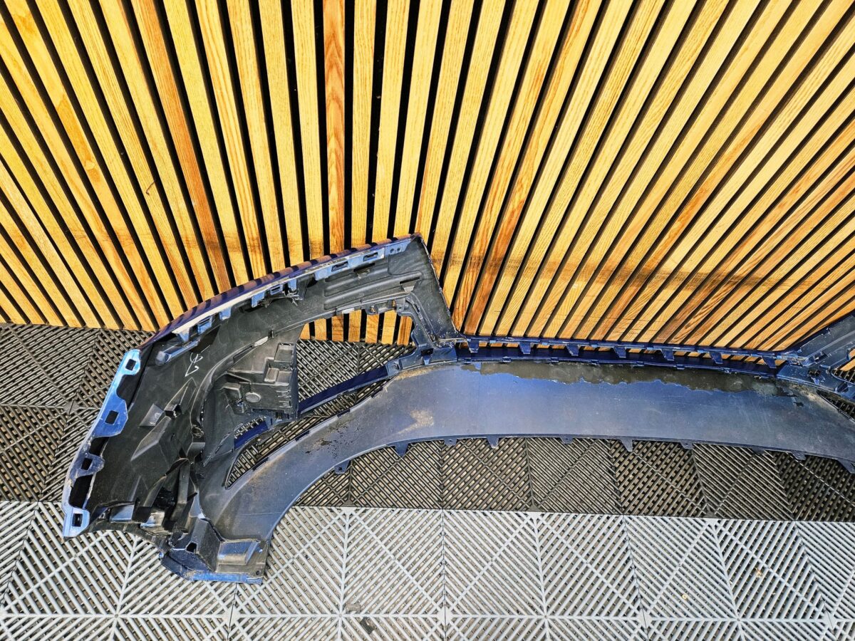 Bara fata Audi Q7 4M 2018 4M0807437