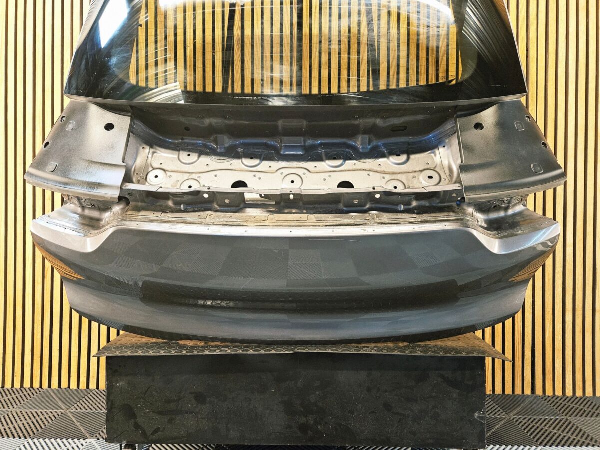 Capota portbagaj Spate Porsche Cayenne 2022 9Y3827025A