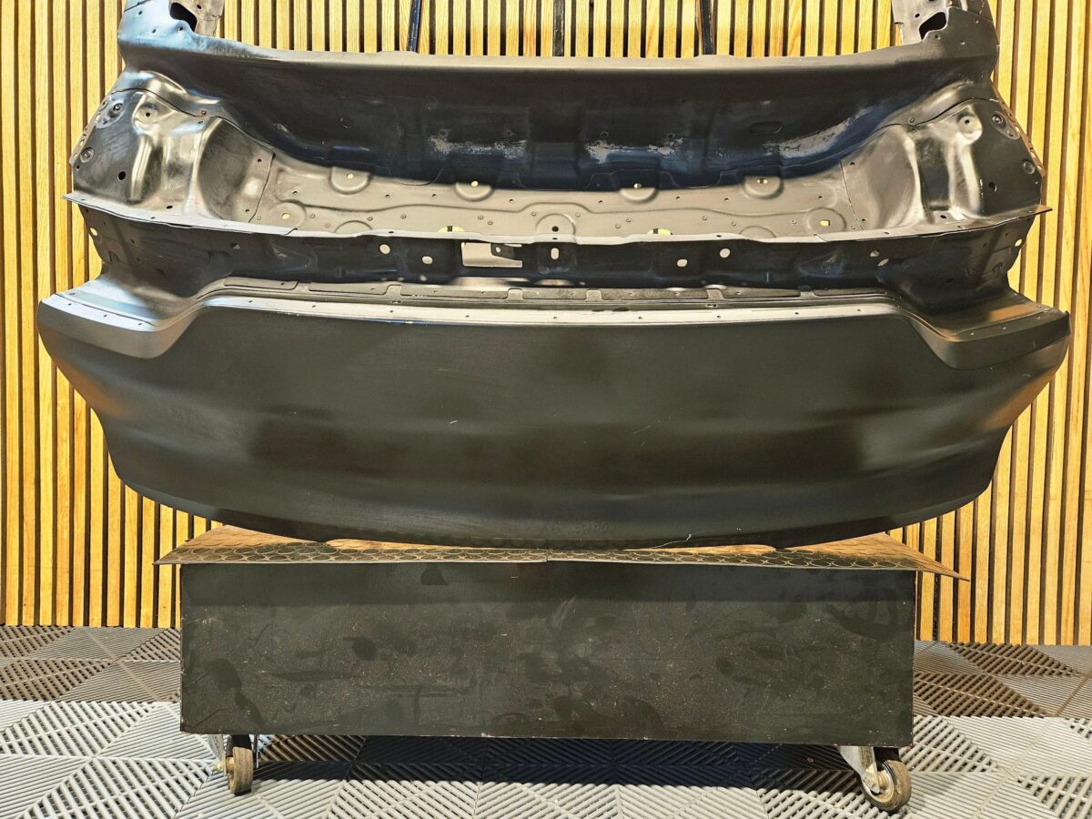 Capota portbagaj Spate Porsche Cayenne 2022 9Y3827025A U207