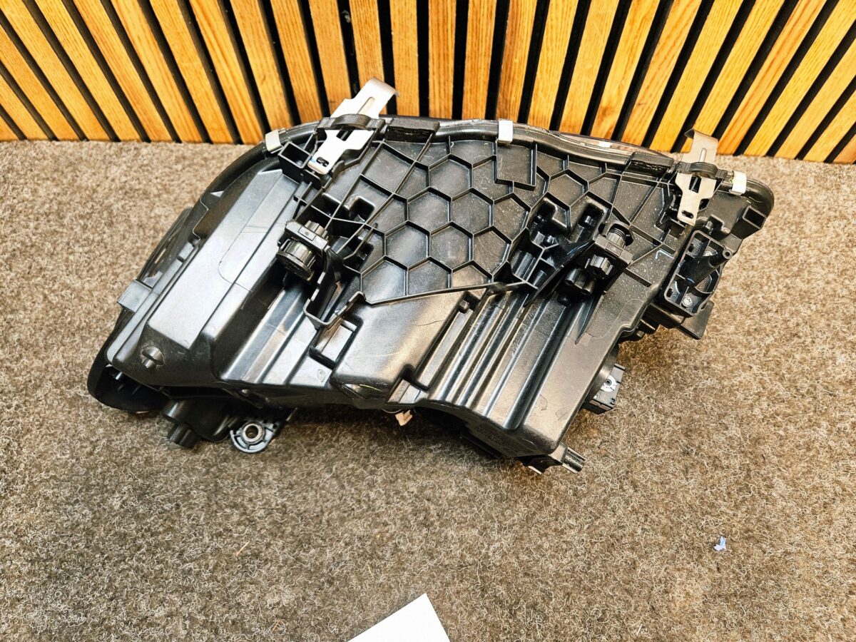 Faruri Dreapta BMW X3 iX3 G08 2020 9491682 F3949