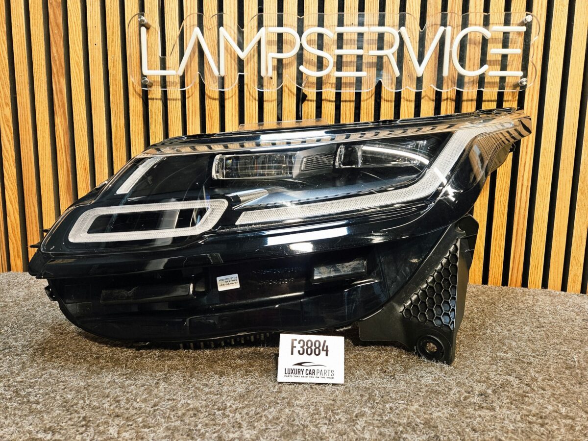 Faruri Stânga Land Rover Range Velar 2018 L8A213W030 F3884 L8A13W030EA