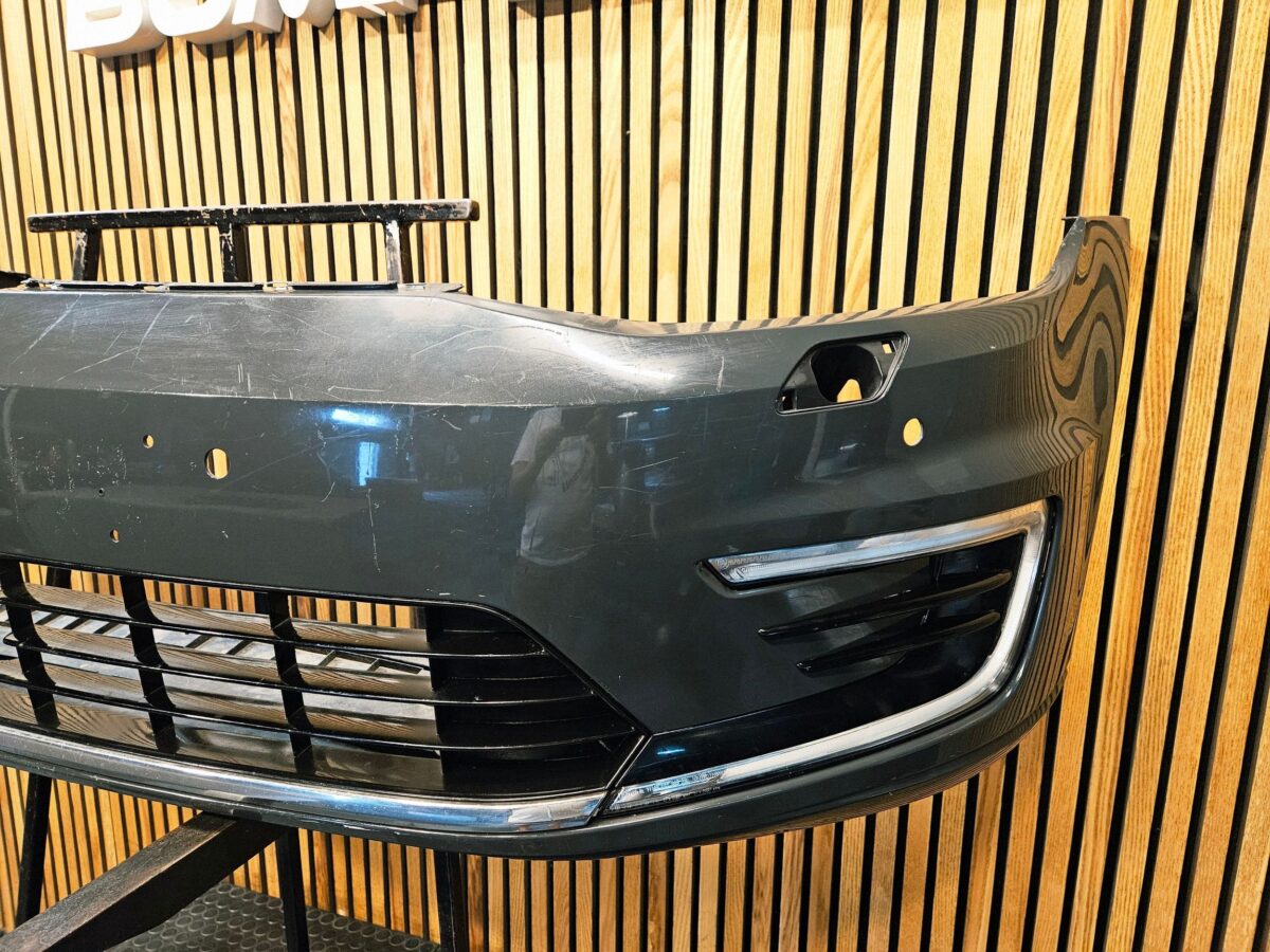 Bara fata Volkswagen Golf VII 2018 5GE807221