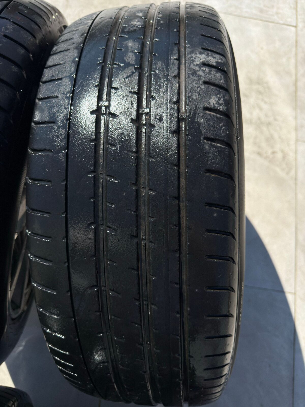 Usa spate Jaguar F-Pace 2023 MK8M1007MA MK8M1007NA