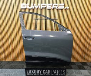 Usa fata Audi Q6 e-tron 2025 U237 85H831052