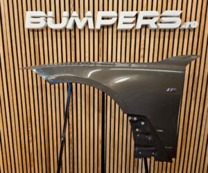 Aripa fata Stânga BMW Series 4 G22 G23 G24 G26 2025 A1236 8739309
