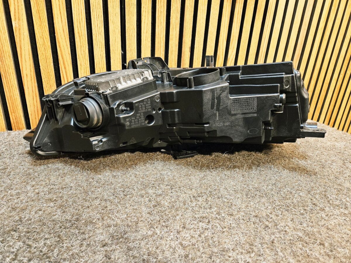Faruri Stânga Audi A4, S4 B9 8W 2023 8W0941033D A4 F3491