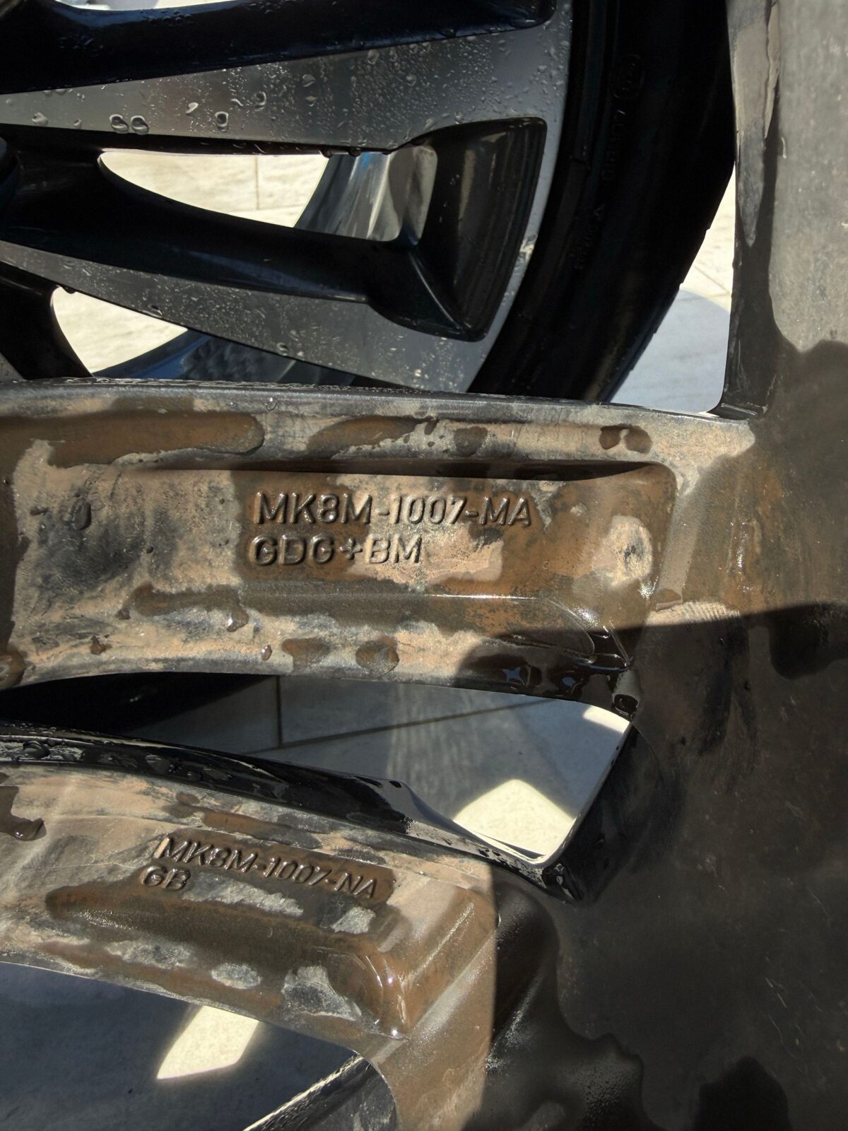 Usa spate Jaguar F-Pace 2023 MK8M1007MA MK8M1007NA