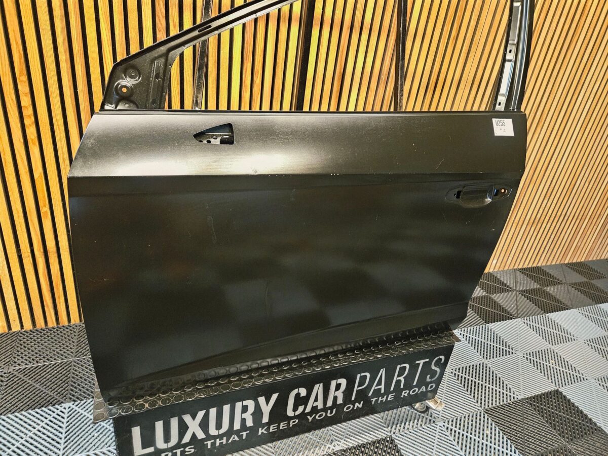 Usa fata Stânga Seat Leon 2016 5F4831507 U255