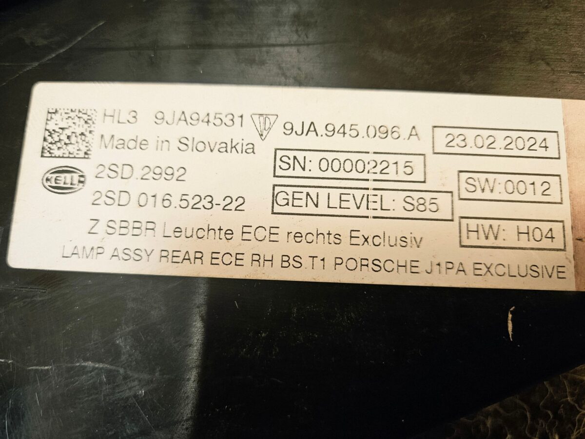 Stopuri Dreapta spate Porsche Taycan 9J1 2024 9JA945096A S229
