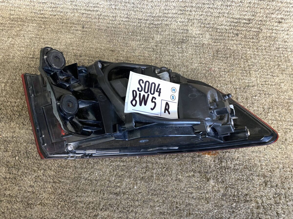 Stopuri Audi A4, S4 B9 2018 S004 A4 8W5945070A