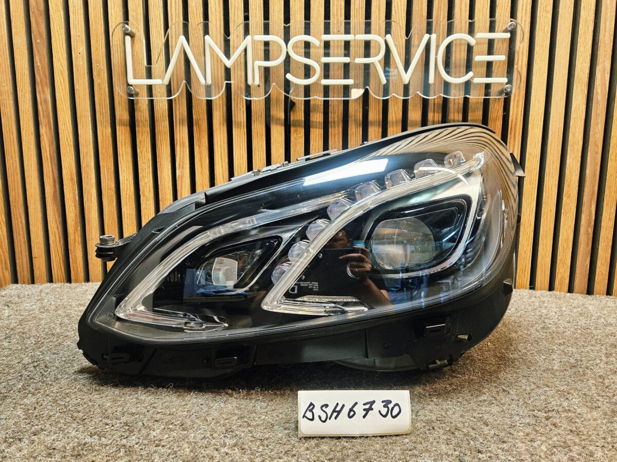 Faruri Stânga Mercedes E, AMG E 2015 W212 A2129063103