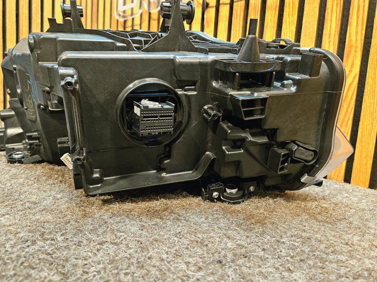 Faruri Dreapta BMW X3 iX3 G08 2020 9491682 F3949