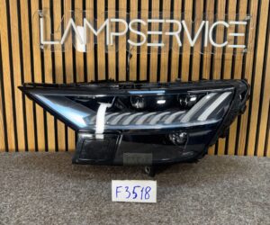 Audi Q8 2019 Far 4M8941035
